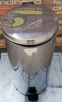 Κάδος Απορριμμάτων Ανοξείδωτος Με Πεντάλ Φ27 Μεταχειρισμένο